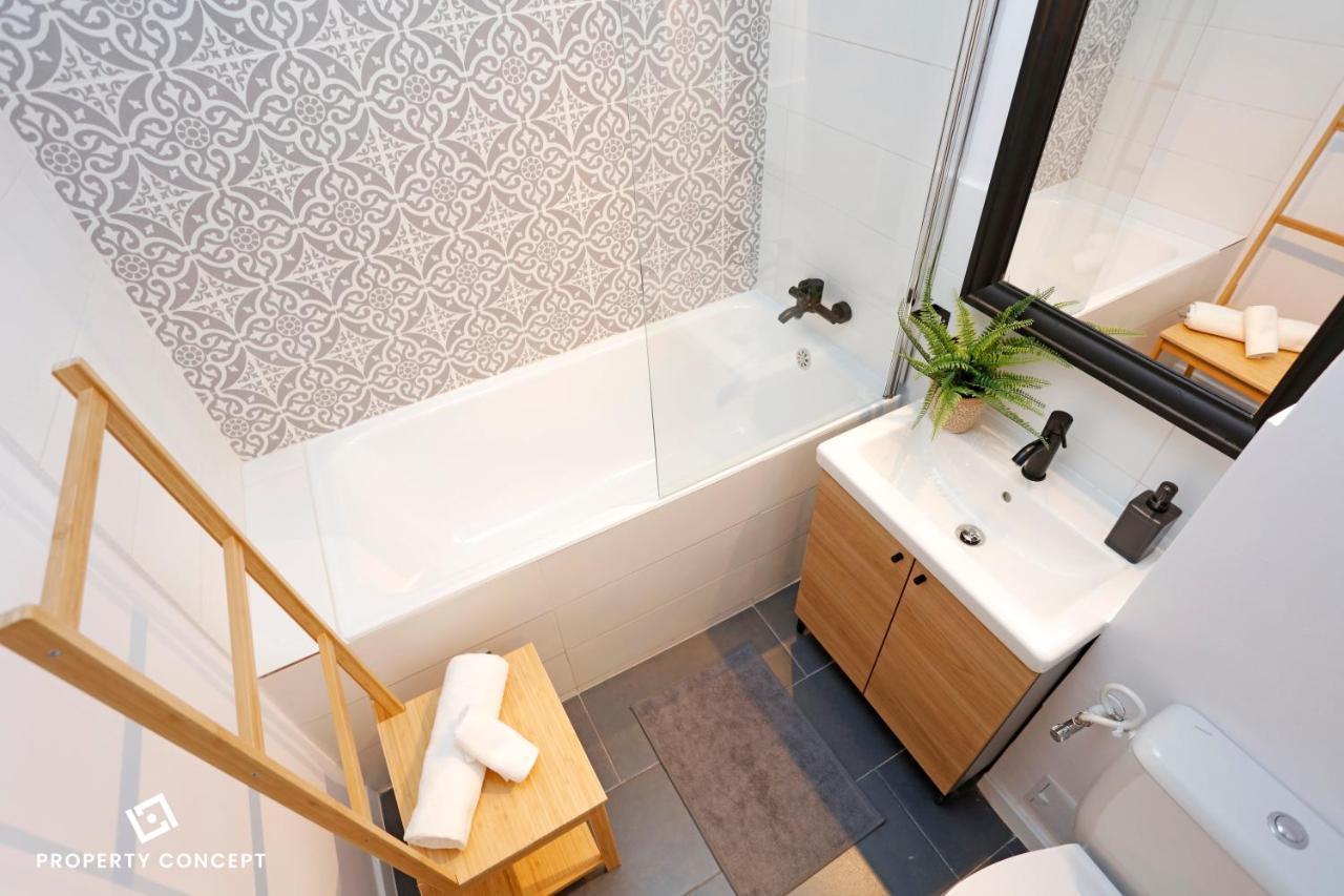 Апартаменты Chic Scandinavian Style Studio Бухарест Экстерьер фото